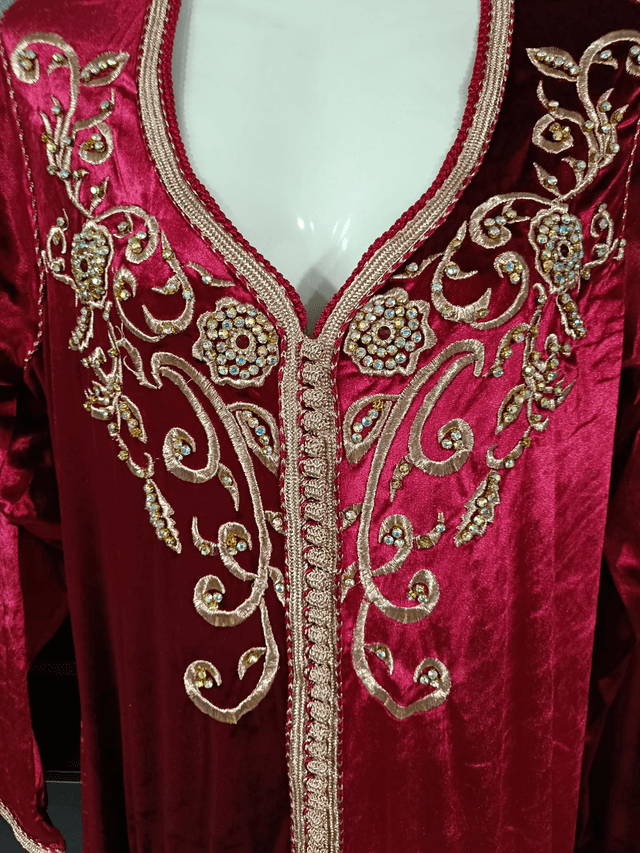 Caftan velour rouge 